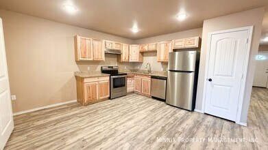 7403 5th St in Lubbock, TX - Building Photo - Building Photo