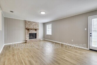 3606 Cameron Dr in Augusta, GA - Foto de edificio - Building Photo