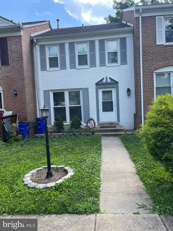 property at 5415 Bishops Head Ct