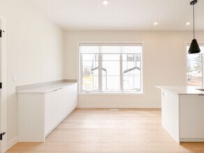 9622 162 St NW in Edmonton, AB - Building Photo - Building Photo