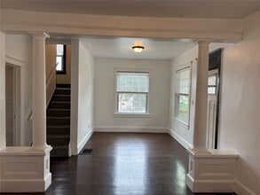26 Linden Ave in Middletown, NY - Building Photo - Building Photo