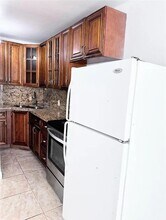 4425 SW 21st St in West Park, FL - Building Photo - Building Photo