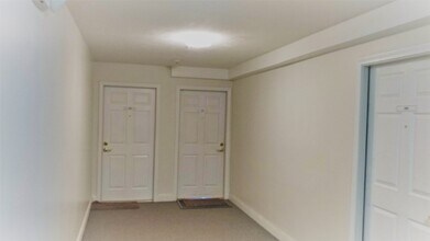 12 Pratt St in Mansfield, MA - Building Photo - Building Photo
