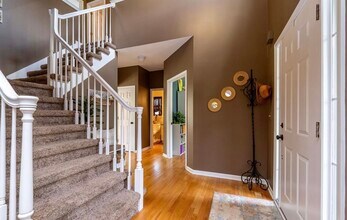 1760 Dogwood Trl in Commerce Township, MI - Foto de edificio - Building Photo