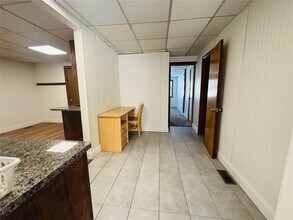 157 Harry L Dr in Johnson City, NY - Building Photo - Building Photo