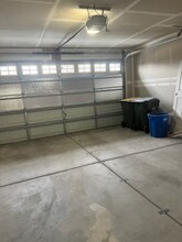 524 Majestic Ln in Oswego, IL - Foto de edificio - Building Photo