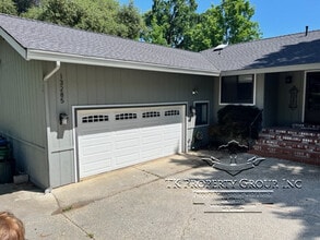 13285 Sugarbush Ct in Penn Valley, CA - Building Photo - Building Photo