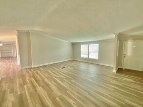 425 Covenant Ln in Godwin, NC - Foto de edificio - Building Photo
