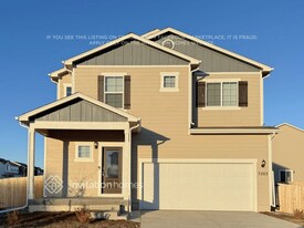 7203 Dolores Ave in Frederick, CO - Building Photo