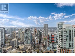 1308 Hornby St in Vancouver, BC - Building Photo - Building Photo