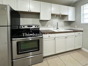 1930 Park St, Unit A in Atlantic Beach, FL - Building Photo - Building Photo