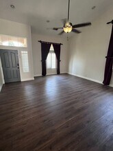 124 Sky Ridge Ct in Roseville, CA - Building Photo - Building Photo