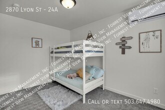 2870 Lyon St in Albany, OR - Building Photo - Building Photo