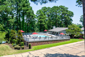 Spring Lake Point in Shreveport, LA - Foto de edificio - Building Photo