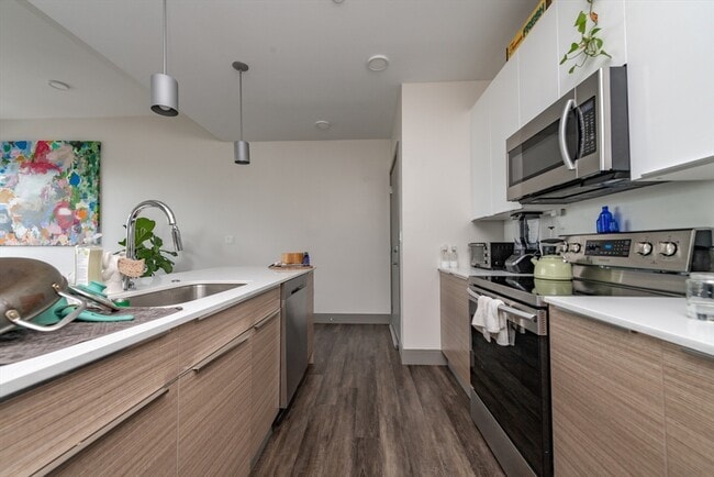 408 Mystic Ave, Unit 304