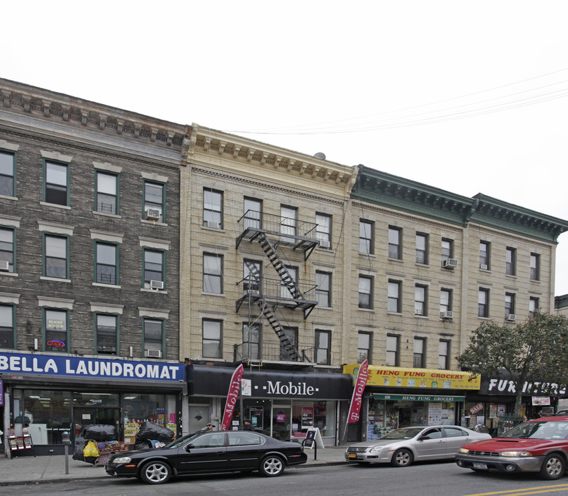 5517 5th Ave in Brooklyn, NY - Foto de edificio