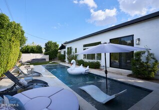 8620 E Plaza Ave in Scottsdale, AZ - Building Photo - Building Photo