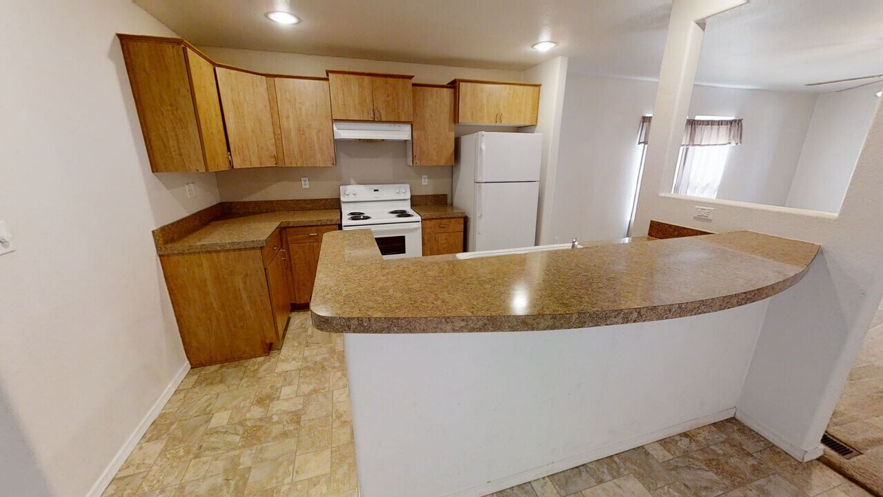 1520 N Austin in Portales, NM - Building Photo