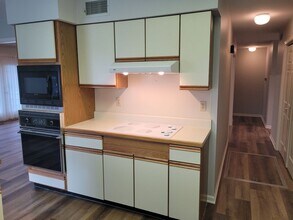 3607 Augusta Dr in Columbia, MO - Building Photo - Building Photo