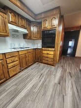 105 S Canadian Ave in Purcell, OK - Building Photo - Building Photo