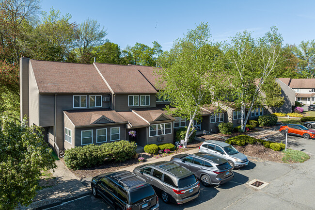 Stafford Point Condominiums in Bristol, CT - Building Photo - Building Photo