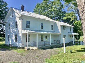 533 Weekeepeemee Rd in Woodbury, CT - Building Photo - Building Photo