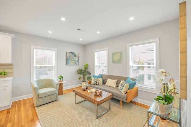 58 Constance Rd in Boston, MA - Building Photo - Building Photo