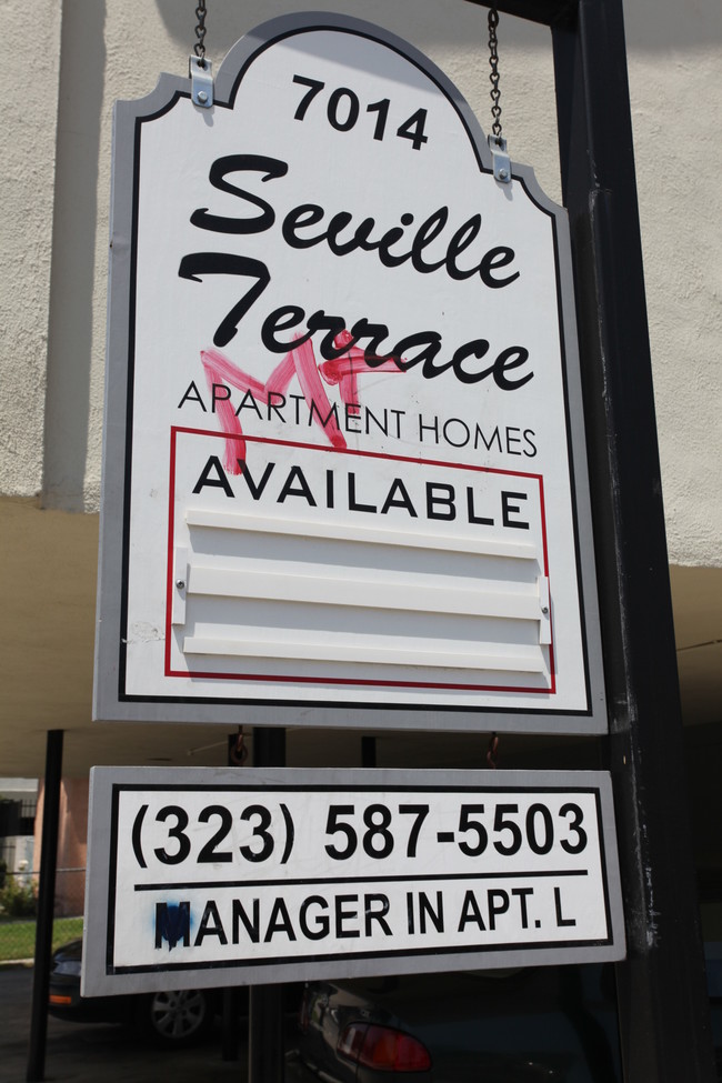 Seville Terrace in Huntington Park, CA - Building Photo - Building Photo