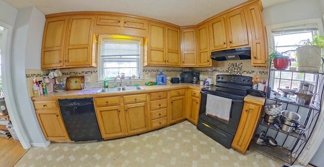 property at 630 Bertrand St