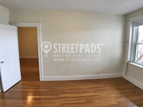 116 Washington St in Boston, MA - Building Photo - Building Photo