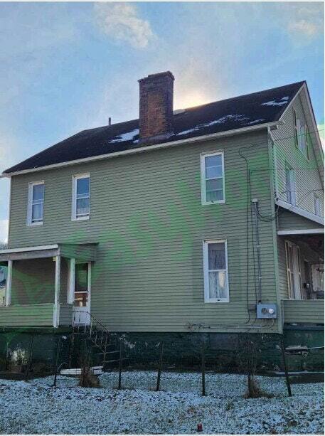 1305 Grimes St in New Castle, PA - Foto de edificio - Building Photo