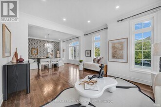 237 Upper Post Rd in Vaughan, ON - Building Photo - Building Photo