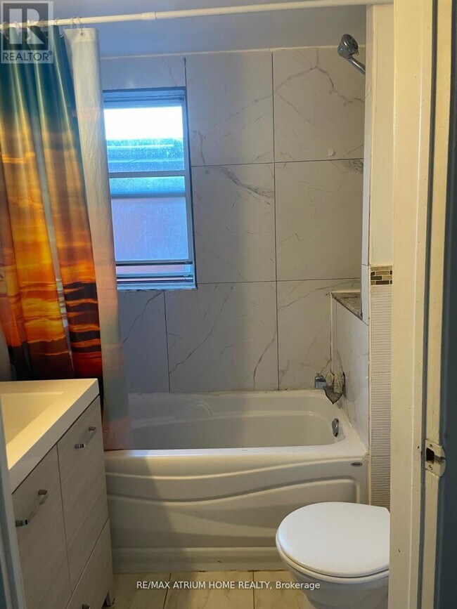 19 Laughton Ave in Toronto, ON - Building Photo - Building Photo