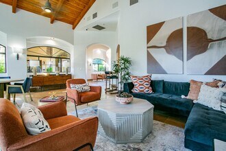 San Tropez Apartment Homes in Scottsdale, AZ - Building Photo - Building Photo