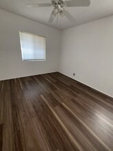 17440 Tiara St in Encino, CA - Building Photo - Building Photo