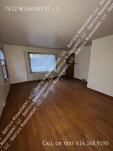 7612 W Locust St in Milwaukee, WI - Building Photo - Building Photo