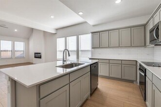 151 Lost Maples Wy in Waxahachie, TX - Building Photo - Building Photo