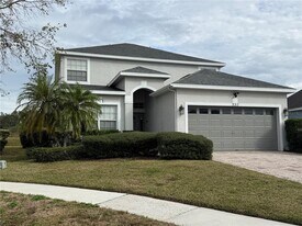 332 Gleneagles Dr in Davenport, FL - Building Photo