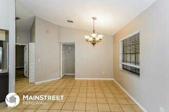 1805 Lk Crst Ave in Brandon, FL - Building Photo - Building Photo