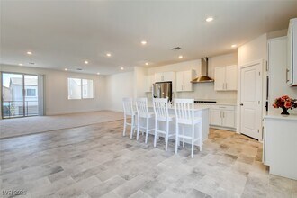 7355 Crown Lndg St in Enterprise, NV - Building Photo - Building Photo