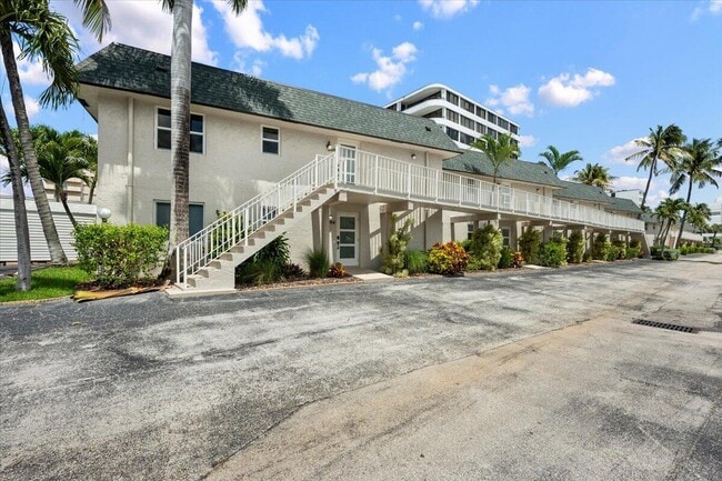 3601 S Ocean Blvd in South Palm Beach, FL - Building Photo - Building Photo