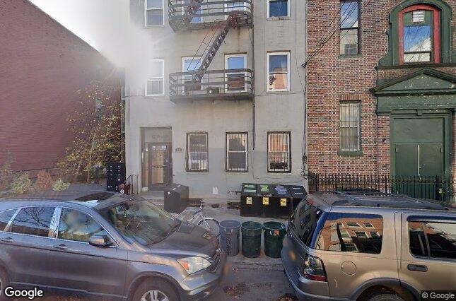 12 Stagg St in Brooklyn, NY - Foto de edificio