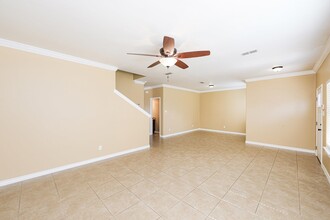 128 Guanajuato, Unit 1B in Laredo, TX - Building Photo - Building Photo