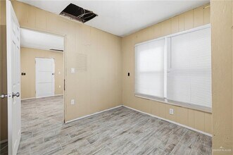 11 N 20th St in McAllen, TX - Building Photo - Building Photo