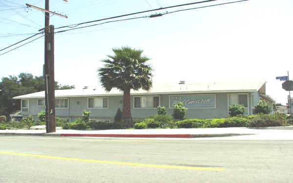 1147 W 3rd St in San Pedro, CA - Foto de edificio