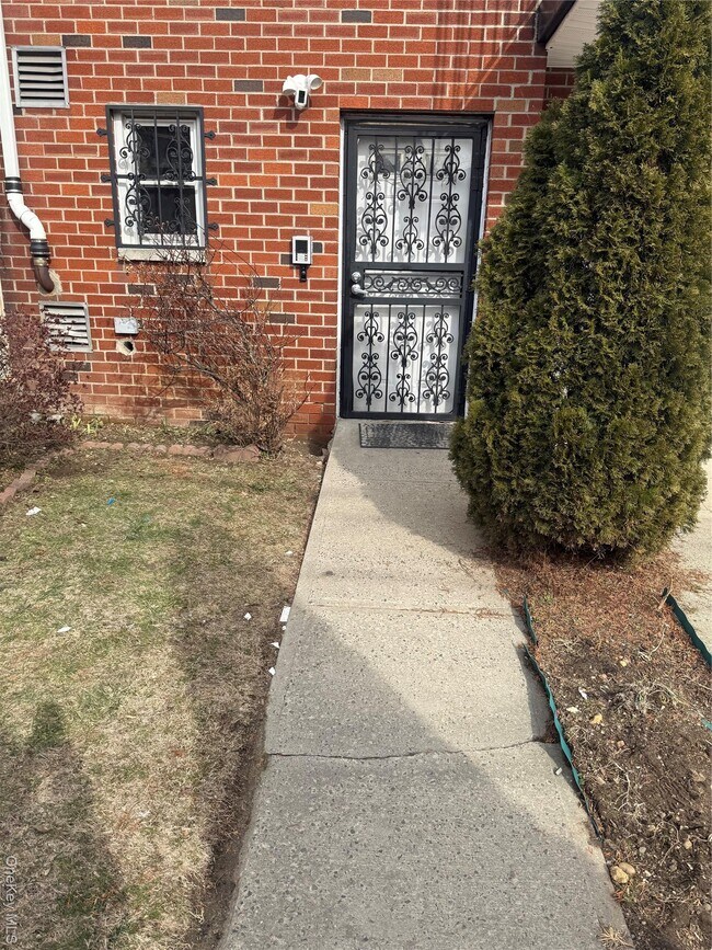 3550 Palmer Ave in Bronx, NY - Building Photo - Building Photo