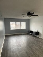 1412 Carol Ct in Palatine, IL - Building Photo - Building Photo