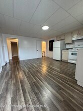 132-132 S Apple St in Dunmore, PA - Building Photo - Building Photo