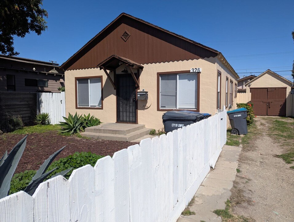 326 N K St in Lompoc, CA - Building Photo