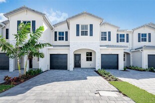 2642 SE 10th St in Homestead, FL - Building Photo